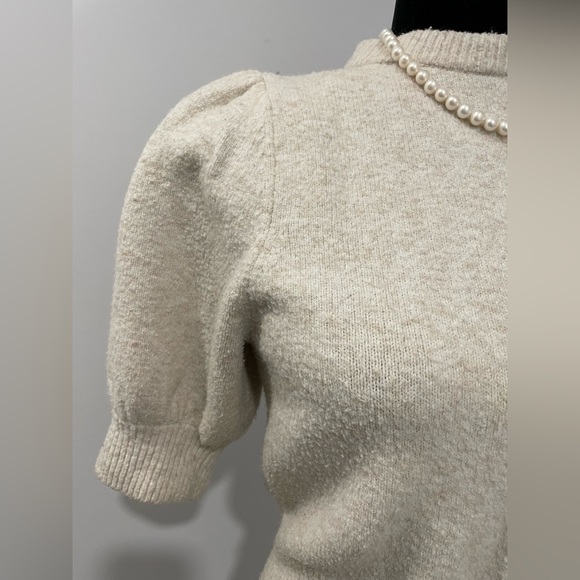 H&M puffy sleeve sweater - Picture 2 of 6